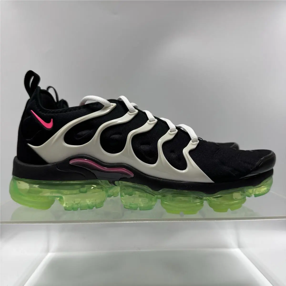 Nike shoes - Nike Air Vapormax Plus - Air Vapormax Plus - DM8121-001 - Black, Manufacturer: Black/White/Lime Glow/Hyper Pink 0