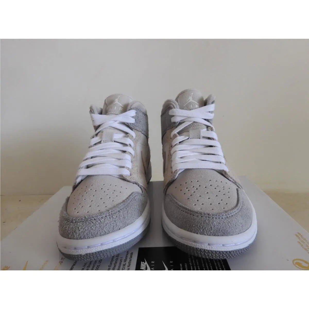 Nike shoes - Air Jordan 1 Mid SE - DO7139-002 - Gray 2