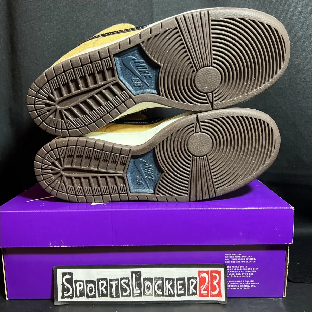 Nike shoes - Nike Dunk SB - Dunk - FZ1278-200 - Gold, Manufacturer: Celestial Gold/Black/Dark Team Red/Armory Navy/Baroque Brown (UPC: 0197600799196) 8