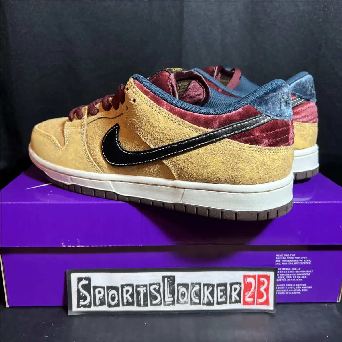Nike shoes - Nike Dunk SB - Dunk - FZ1278-200 - Gold, Manufacturer: Celestial Gold/Black/Dark Team Red/Armory Navy/Baroque Brown (UPC: 0197600799196) 4
