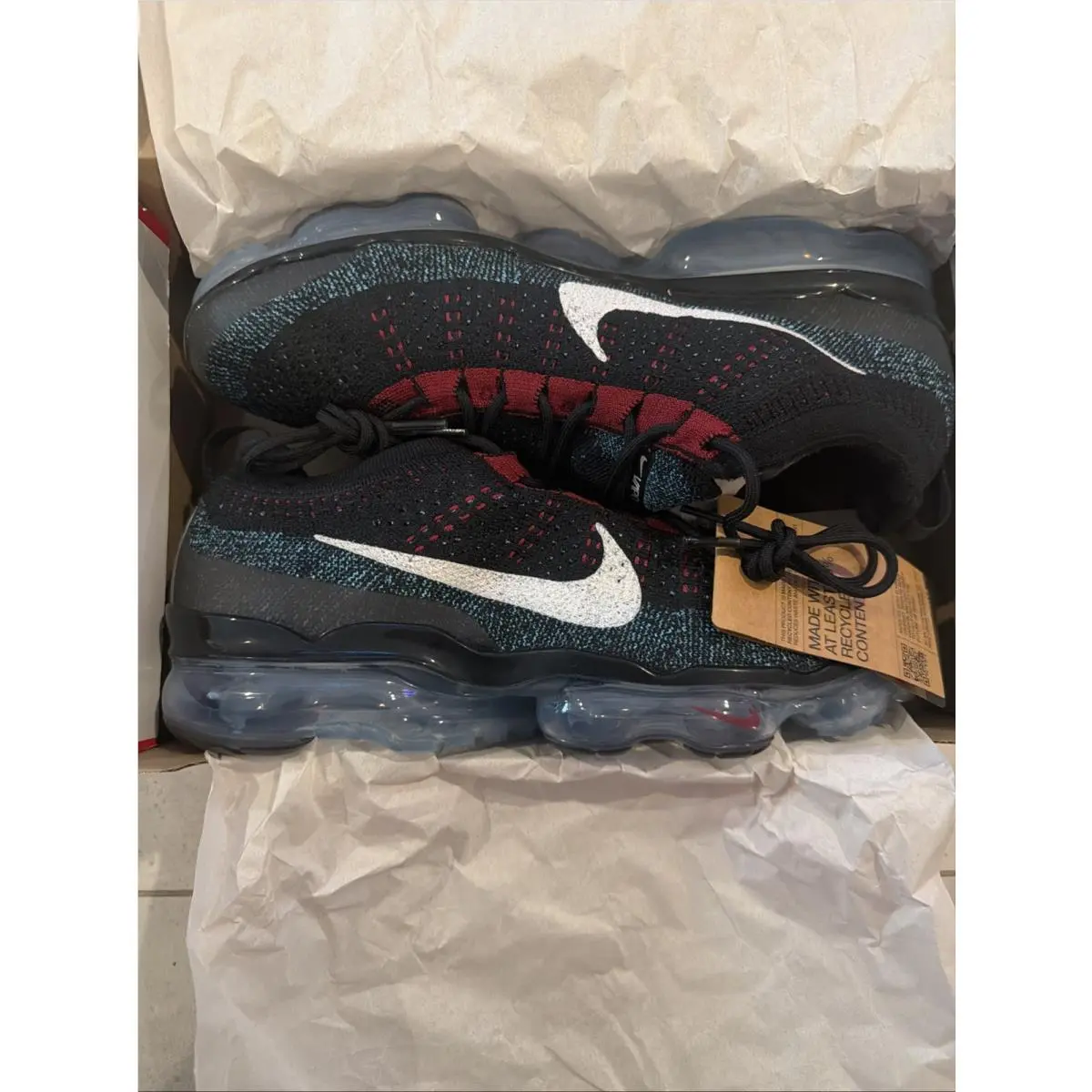 Air Vapormax Flyknit 2023 Running DV1678 012 Men`s Sz 11.5 by Nike