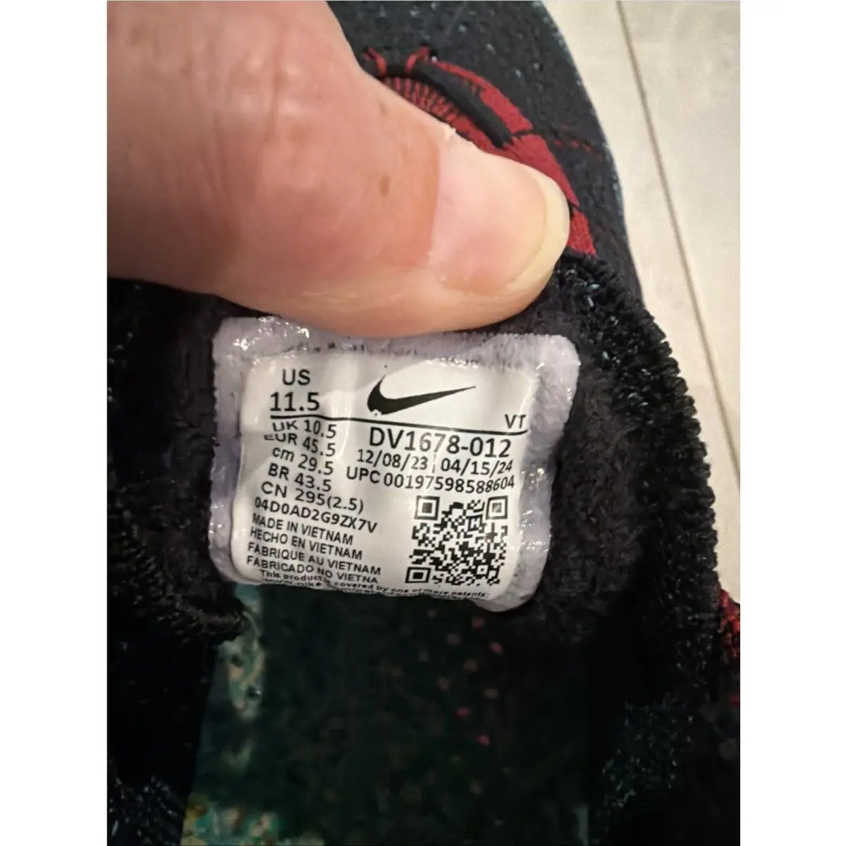 Nike shoes - Nike Air VaporMax Flyknit - Air VaporMax Flyknit - DV1678 012 - Black/White-Team Red 5