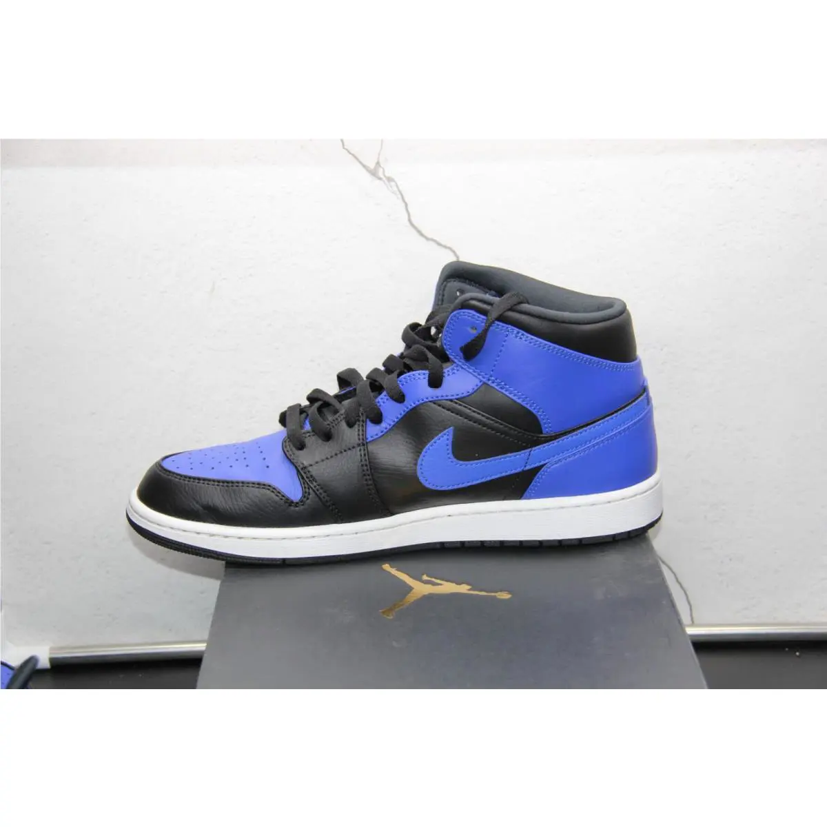 Nike shoes - Air Jordan 1 - Air - 554724-077 - Black 0