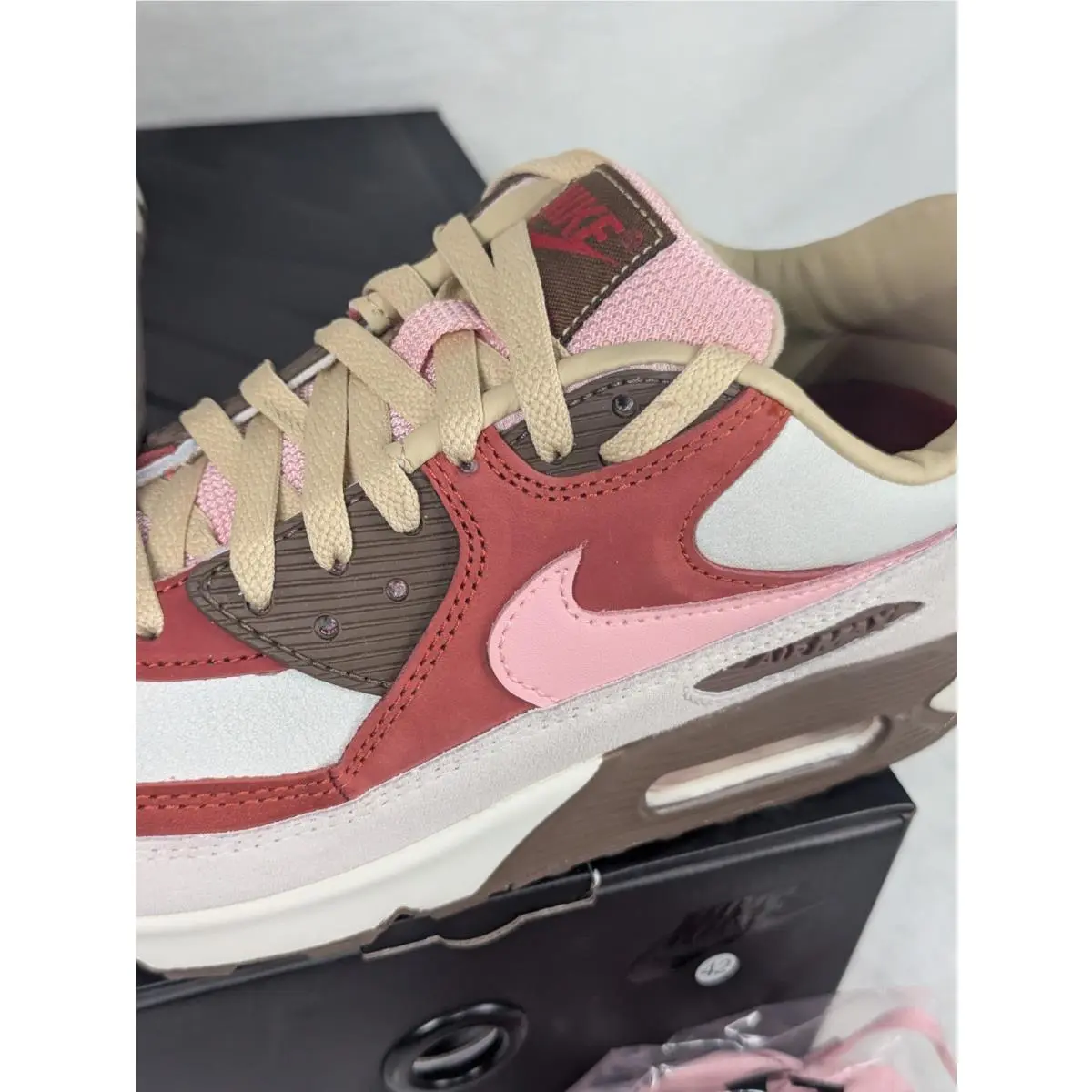 Nike shoes - Nike Air Max 90 - Air Max - CU1816-100 - Brown, Manufacturer: Sail/Sheen/Straw/Medium Brown (UPC: 0194272347021) 1