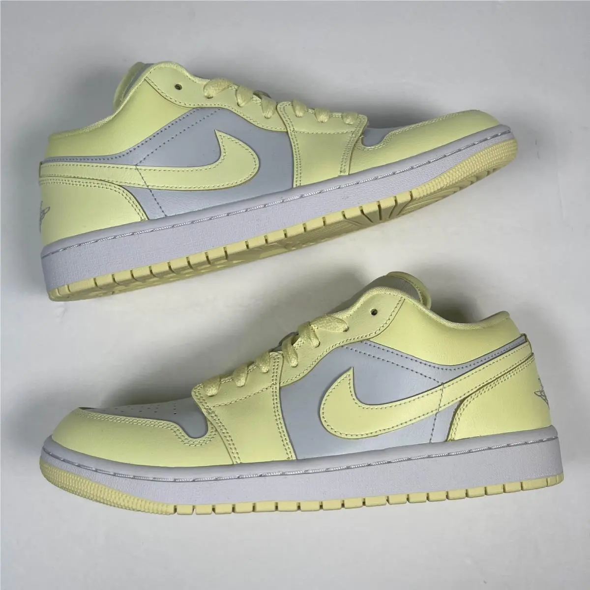 Nike shoes - Nike Air Jordan 1 - Air - DC0774-007 - White (UPC: 195869215662) 16