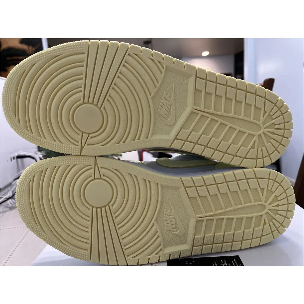Nike shoes - Air Jordan 1 Low - Air Low - DC0774-007 - Lemonade 8