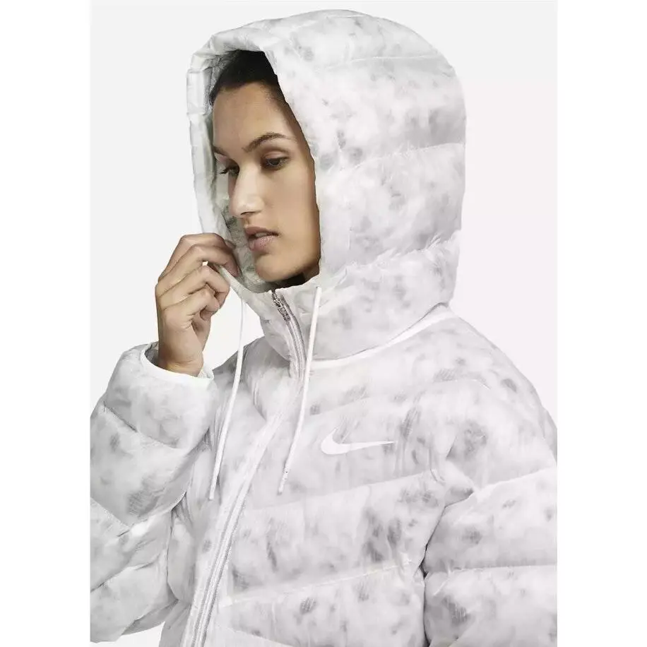 Nike clothing - Nike NSW Syn-Fill Logo Jacket - CZ1907 121 - White/Grey (UPC: 194499305804) 8