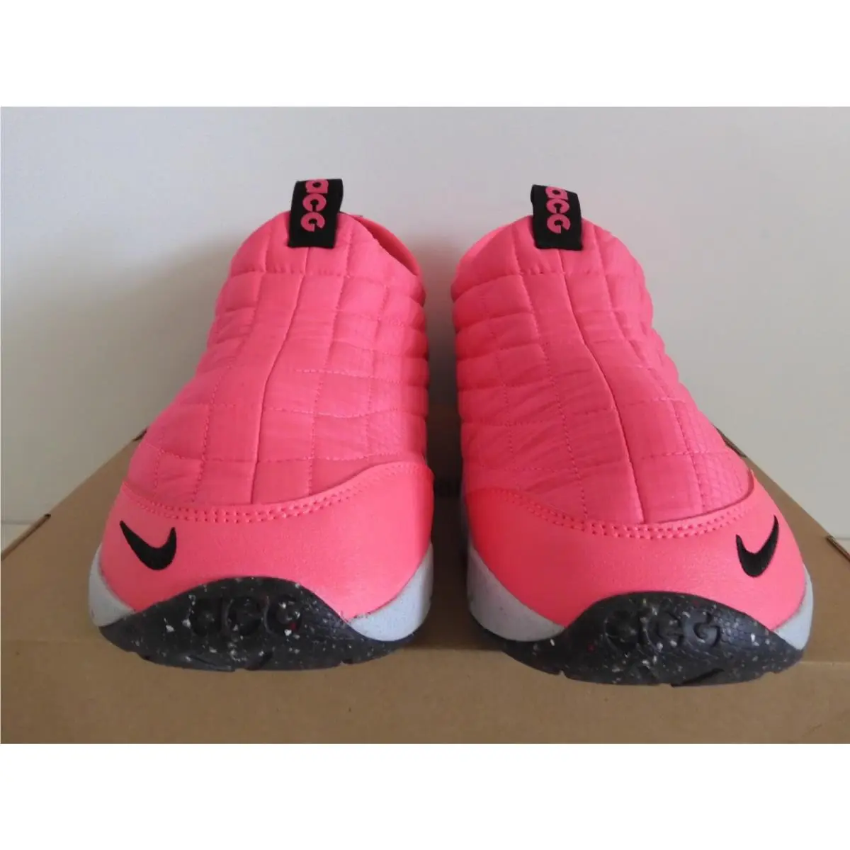 Nike shoes - Nike ACG Moc - ACG Moc - DQ4739-600 - Pink (UPC: 196151870286) 1