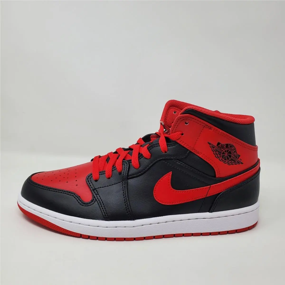 Nike shoes - Air Jordan 1 Mid - Air Mid - DQ8426-060 - Red 3