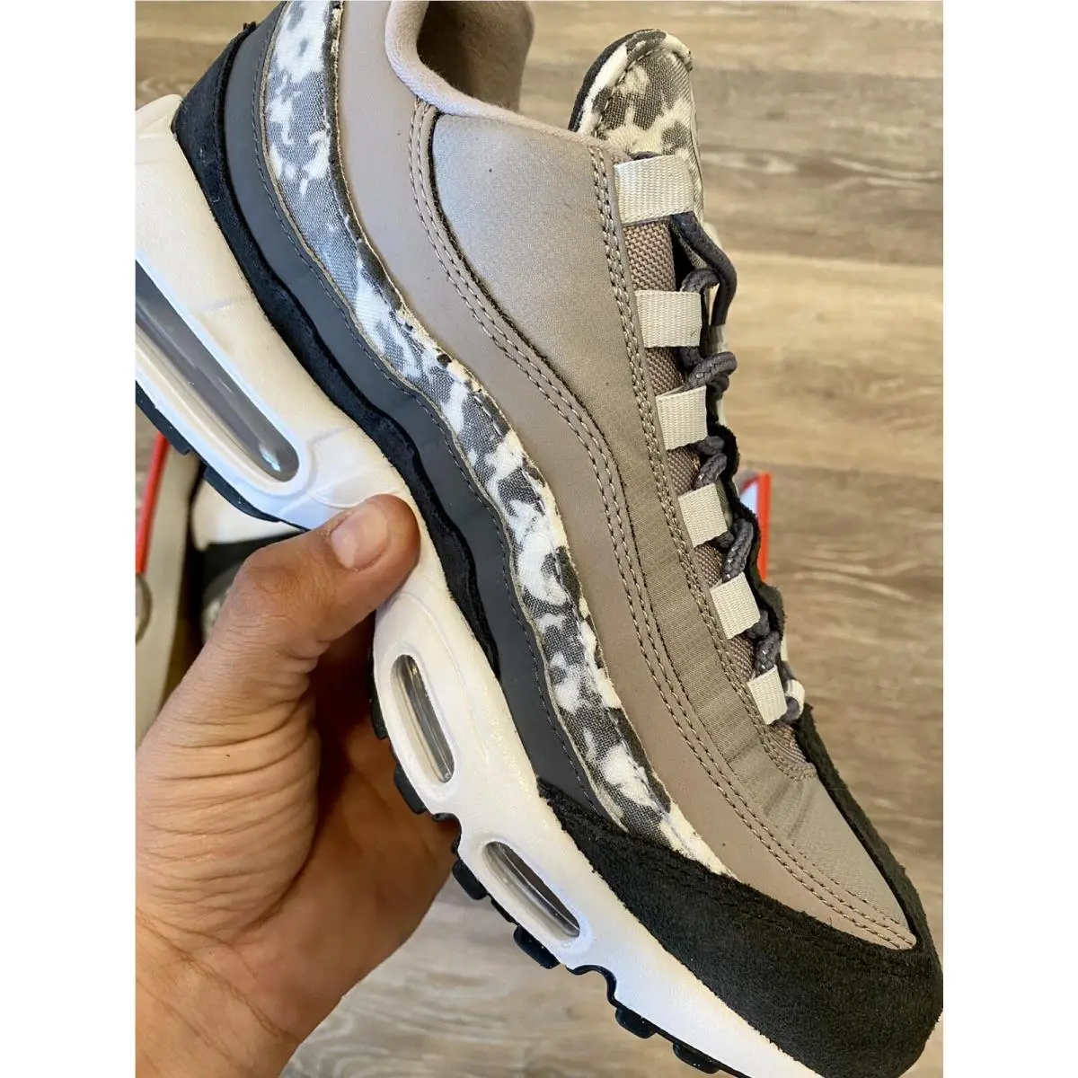 Nike shoes - Nike Air Max 95 SE - CU1560-001 - Enigma Stone/Off-Noir/White (UPC: 194498582008) 7