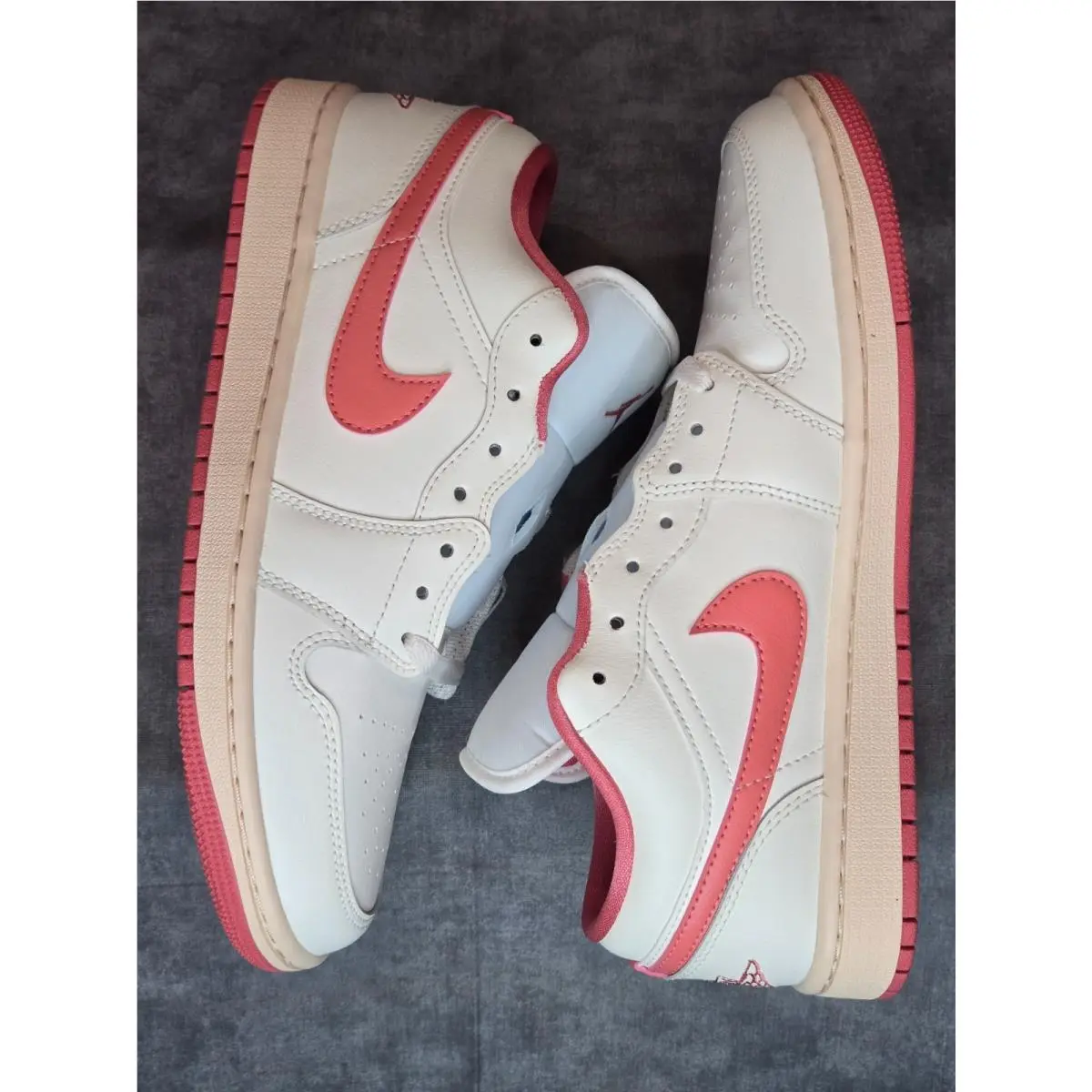 Nike shoes - Nike Air Jordan 1 Low - DC0774-109 - Pink 1