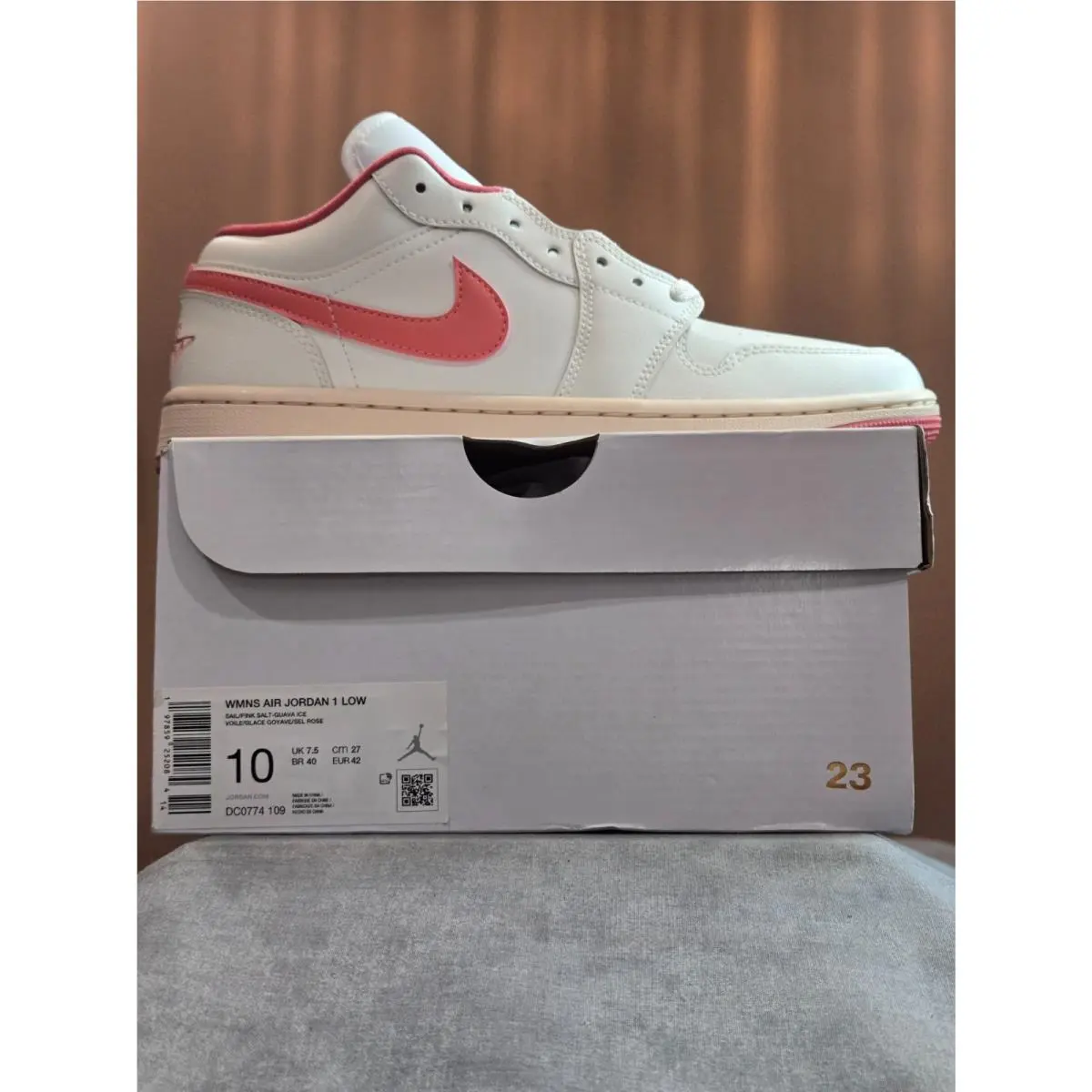 Nike shoes - Nike Air Jordan 1 Low - DC0774-109 - Pink 6