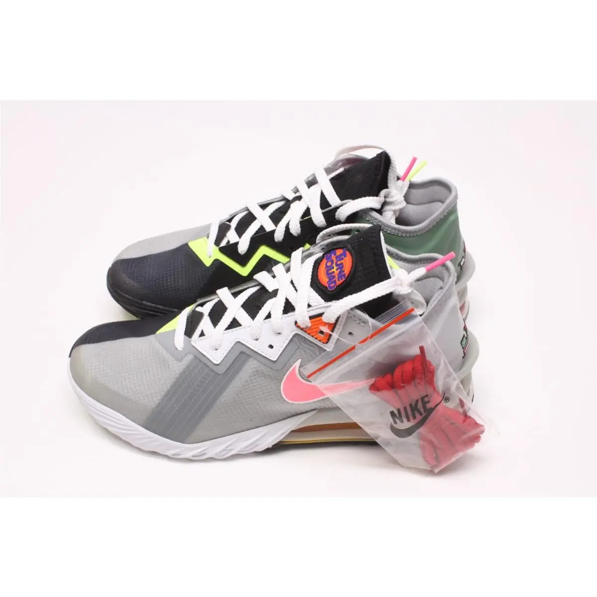 Nike Lebron Xviii Low Space Jam Men`s Basketball Shoes Size 8.5 CV7562 005