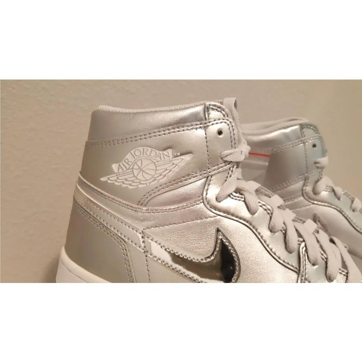 Nike shoes - Air Jordan 1 - Air - FD6815-001 - Silver 4