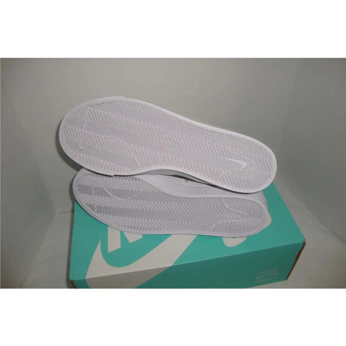 Nike shoes - Nike SB Blazer - Blazer - DM8553-100 - White (UPC: 195868915624) 3