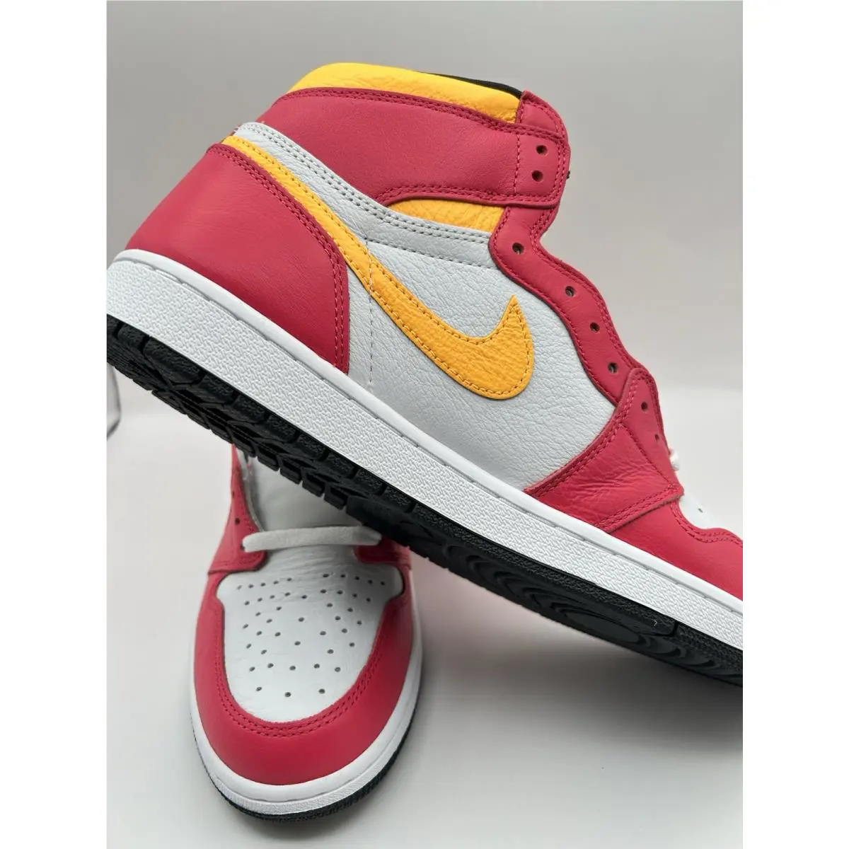 Nike shoes - Air Jordan 1 - Air - 555088-603 - Red (UPC: 194956641223) 3