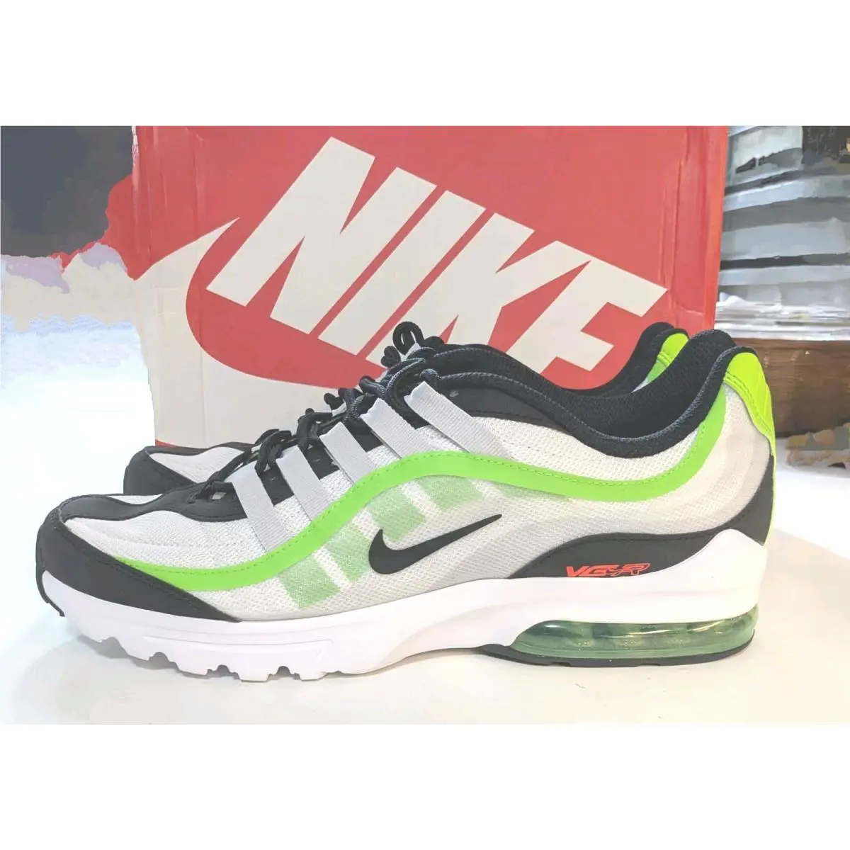 Nike shoes - Nike Air Max - Air Max - 687977-020 - White (UPC: 0666032613580) 4