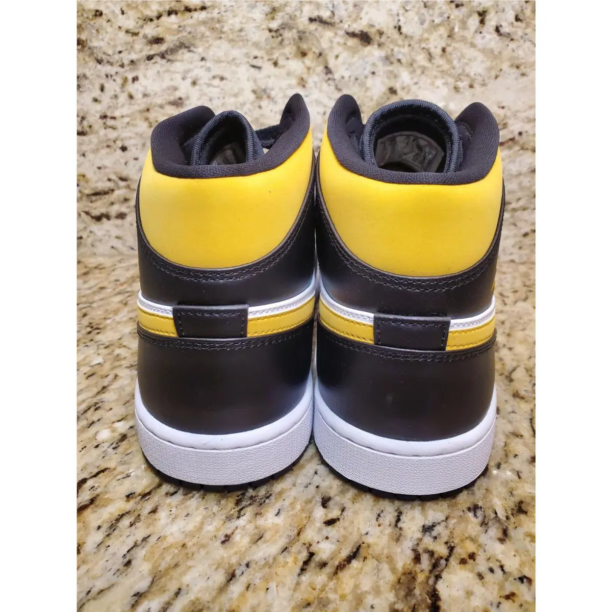 Nike shoes - Air Jordan 1 Mid - Air Mid - 554724-177 - Black White Pollen Gold 6