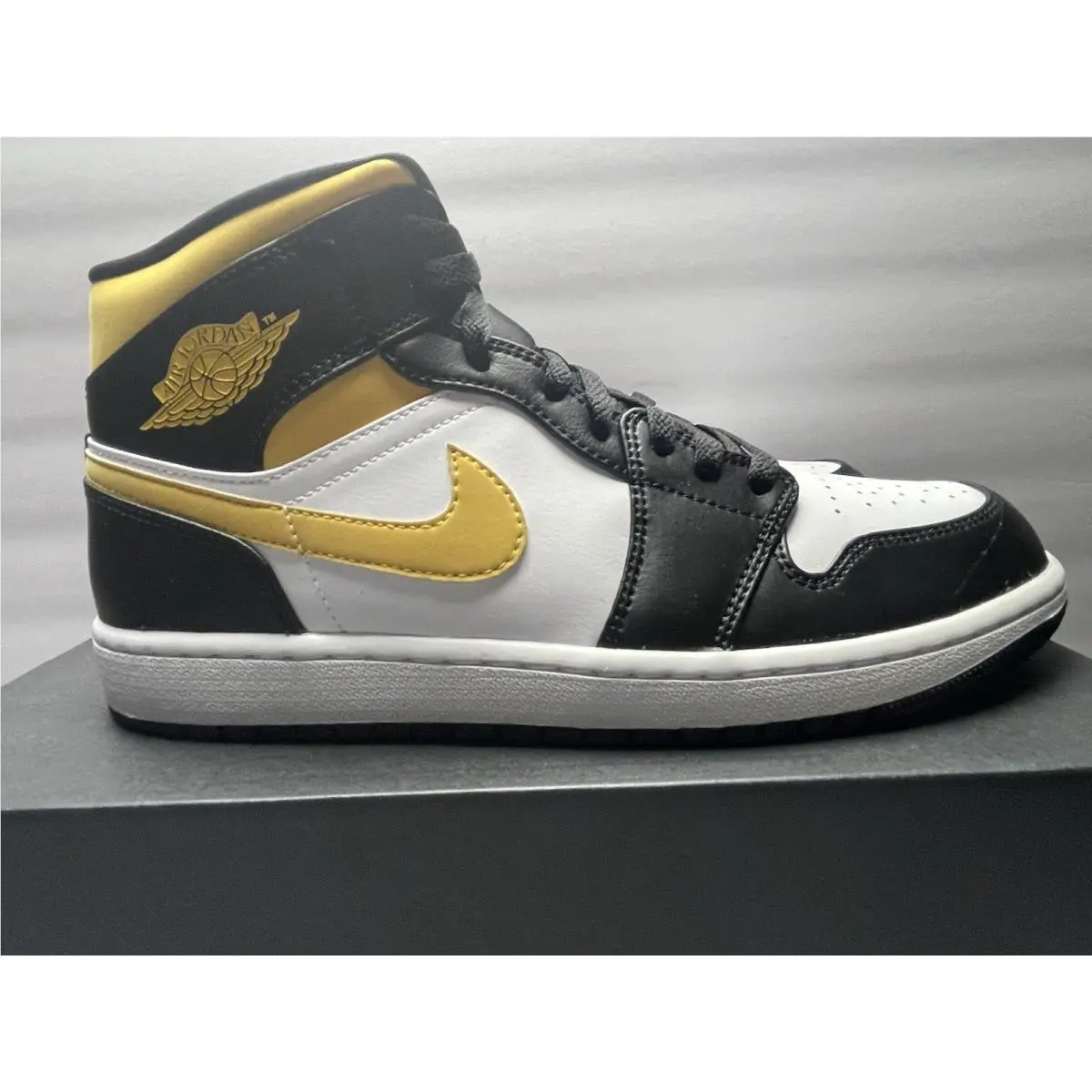 Nike shoes - Air Jordan 1 Mid - Air Mid - 554724-177 - Black White Pollen Gold 0