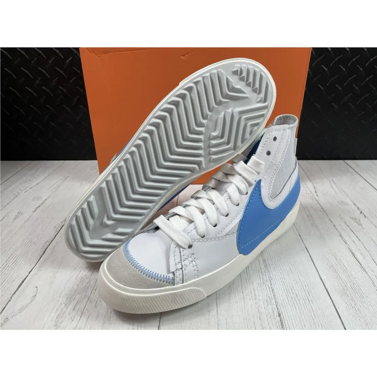 Nike shoes - Nike Blazer Mid - Blazer Mid - DD3111103 - White (UPC: 0195866273740) 4