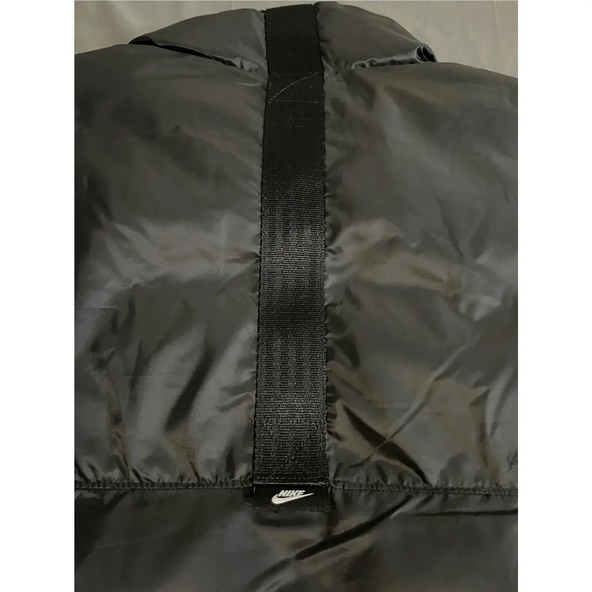 Nike clothing - Nike Sportswear - Sportswear - DD6974-010 - Black/White (UPC: 0195239083921) 3