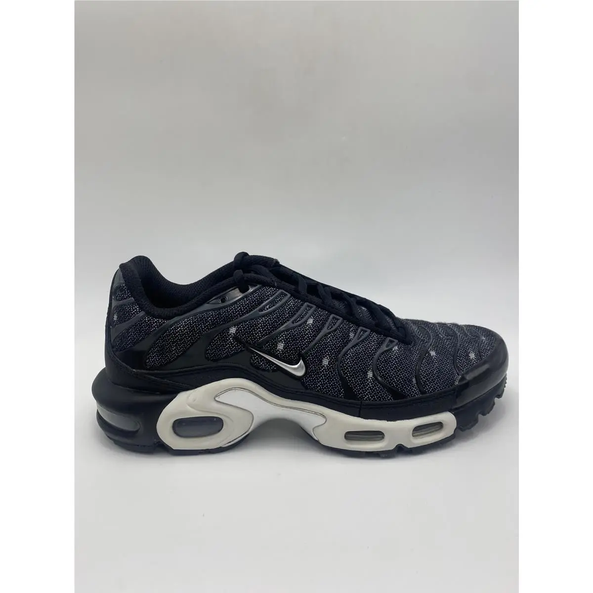 Nike shoes - Nike Air Max Plus - Air Max Plus - DM7570001 - Black (UPC: 195240858044) 0
