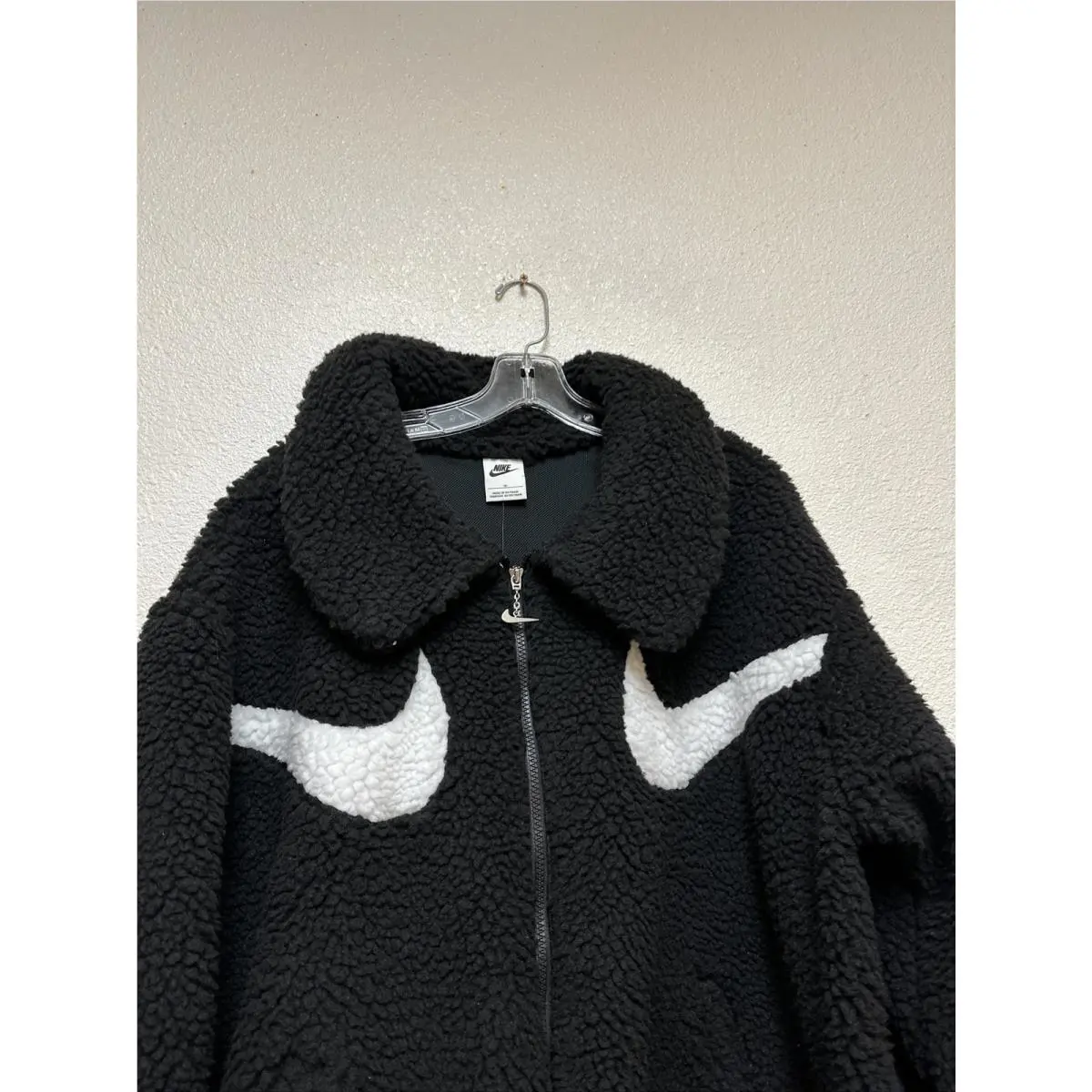 Nike clothing - Nike Sportswear - Sportswear - DM9226-010 - Black 4