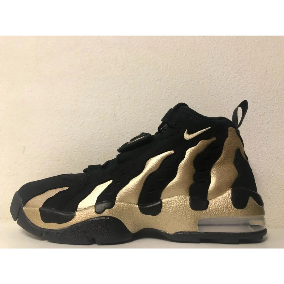 Nike shoes - Nike Air DT Max 96 - HM9236-001 - Black/Vegas Gold-White (UPC: 197599440055) 0