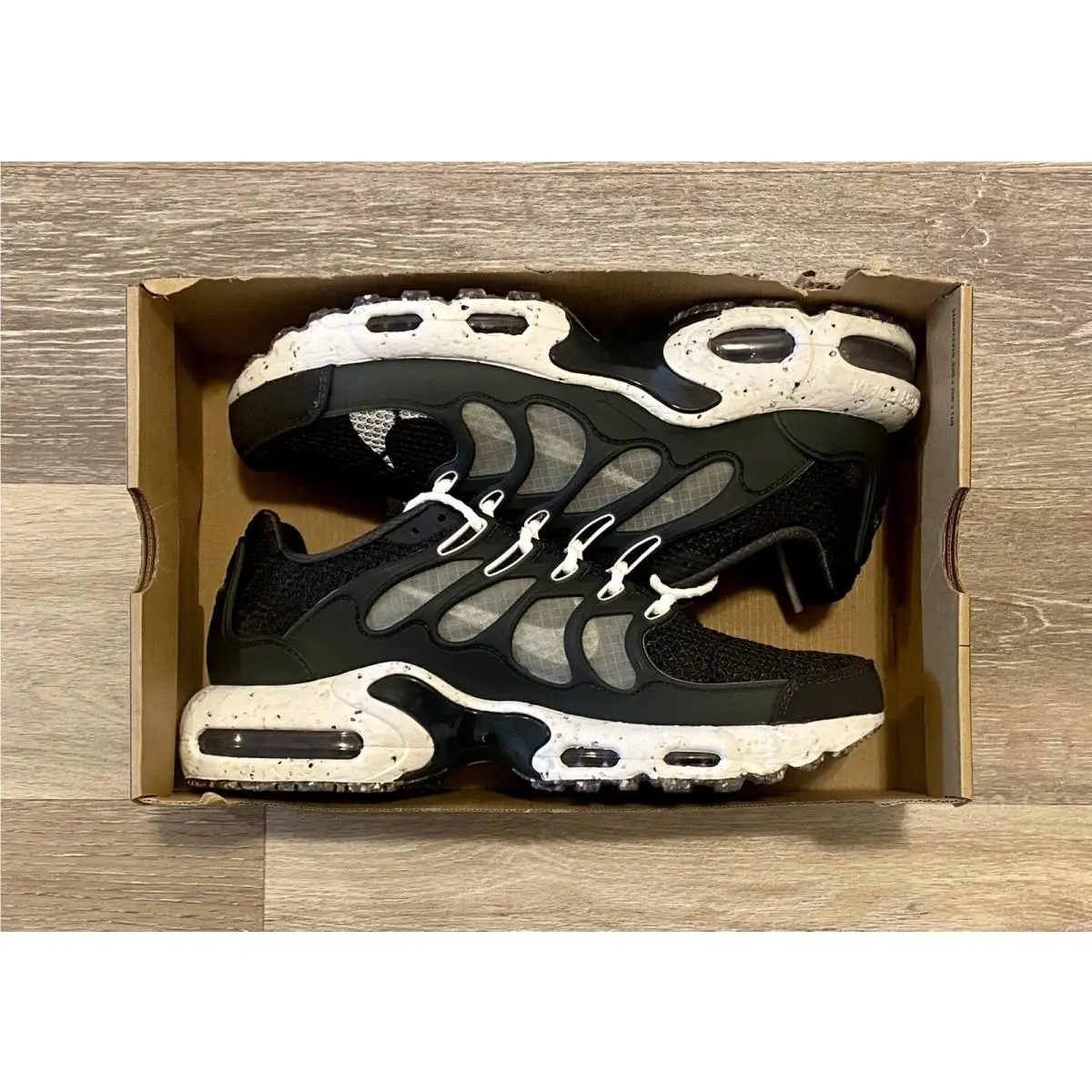 Nike Air Max Terrascape Plus Black Summit White DN4590-001 Men`s 9 Women`s 10.5
