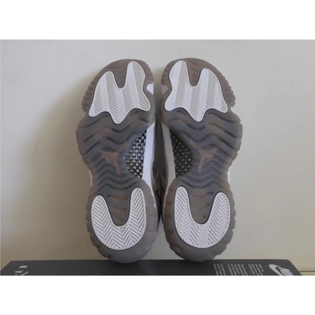 Nike shoes - Air Jordan 11 Low - Air Low - 919712-102 - Gray 5