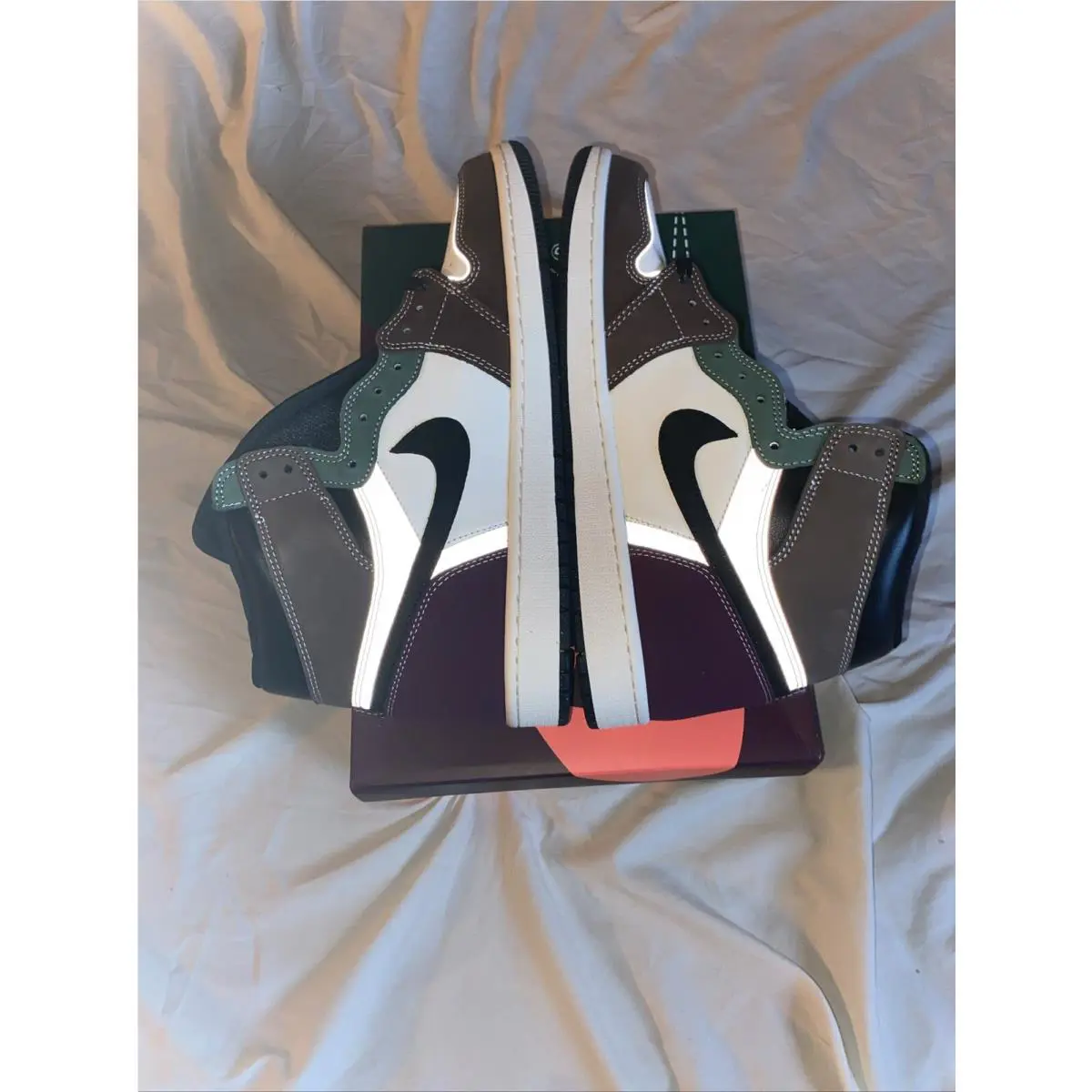 Nike shoes - Air Jordan 1 - Air - DH3097-001 - Multicolor 3
