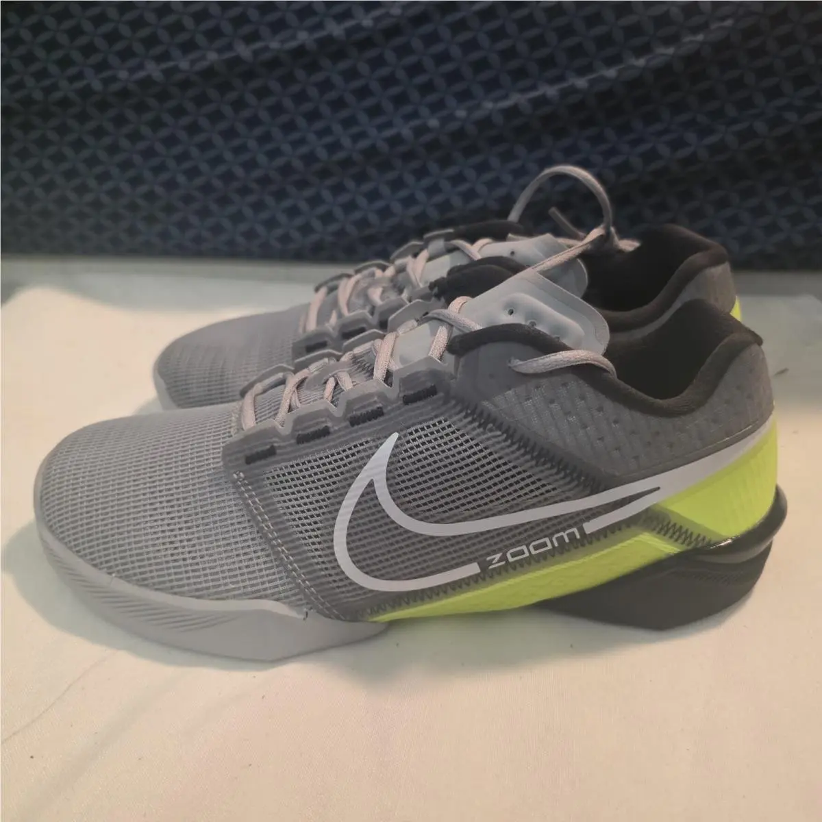 Nike Zoom Metcon Turbo 2 Men Shoes Wolf Grey White Volt Black DH3392 001 Size 7