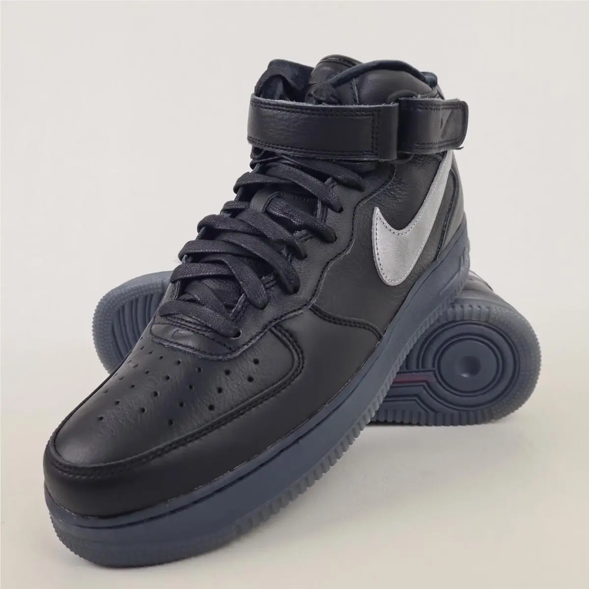 Nike shoes - DX3061001 - DX3061-001 - Black/Metallic Silver-Hyper Pink (UPC: 196149850313) 7