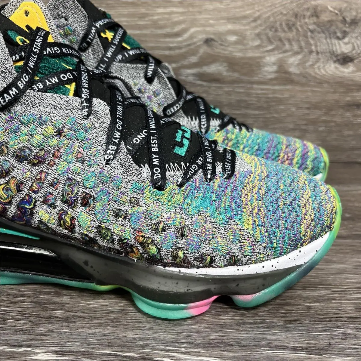 Nike shoes - Lebron 17 I Promise - Lebron Promise - CD5052300 - Multicolor (UPC: 193655924101) 1