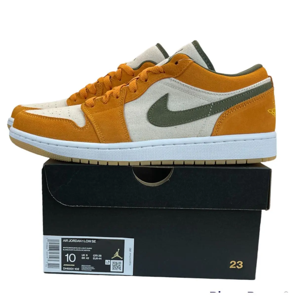 Nike shoes - Nike Air Jordan 1 - Air - DH6931-102 - White 3