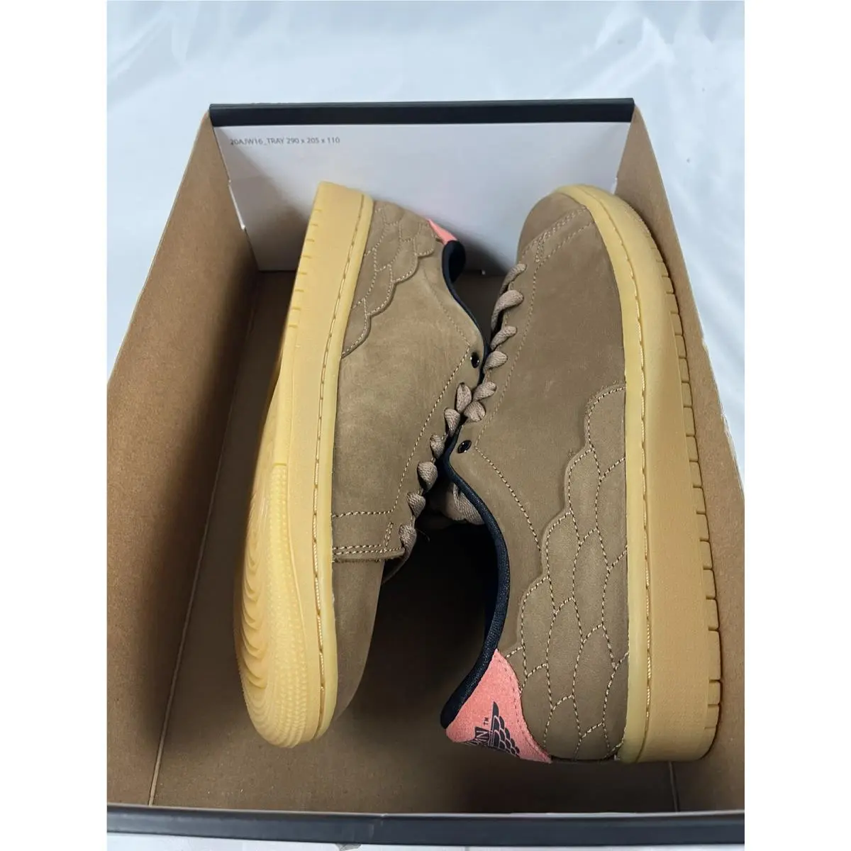 Nike shoes - Jordan Air Jordan 1 - Air - DJ2756-200 - Brown 0