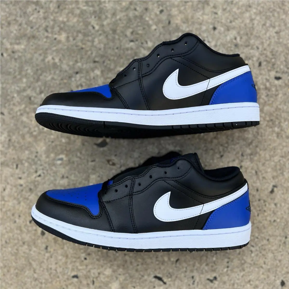 Nike shoes - Nike Air Jordan 1 - Air - Nike Air Jordan - Black 4