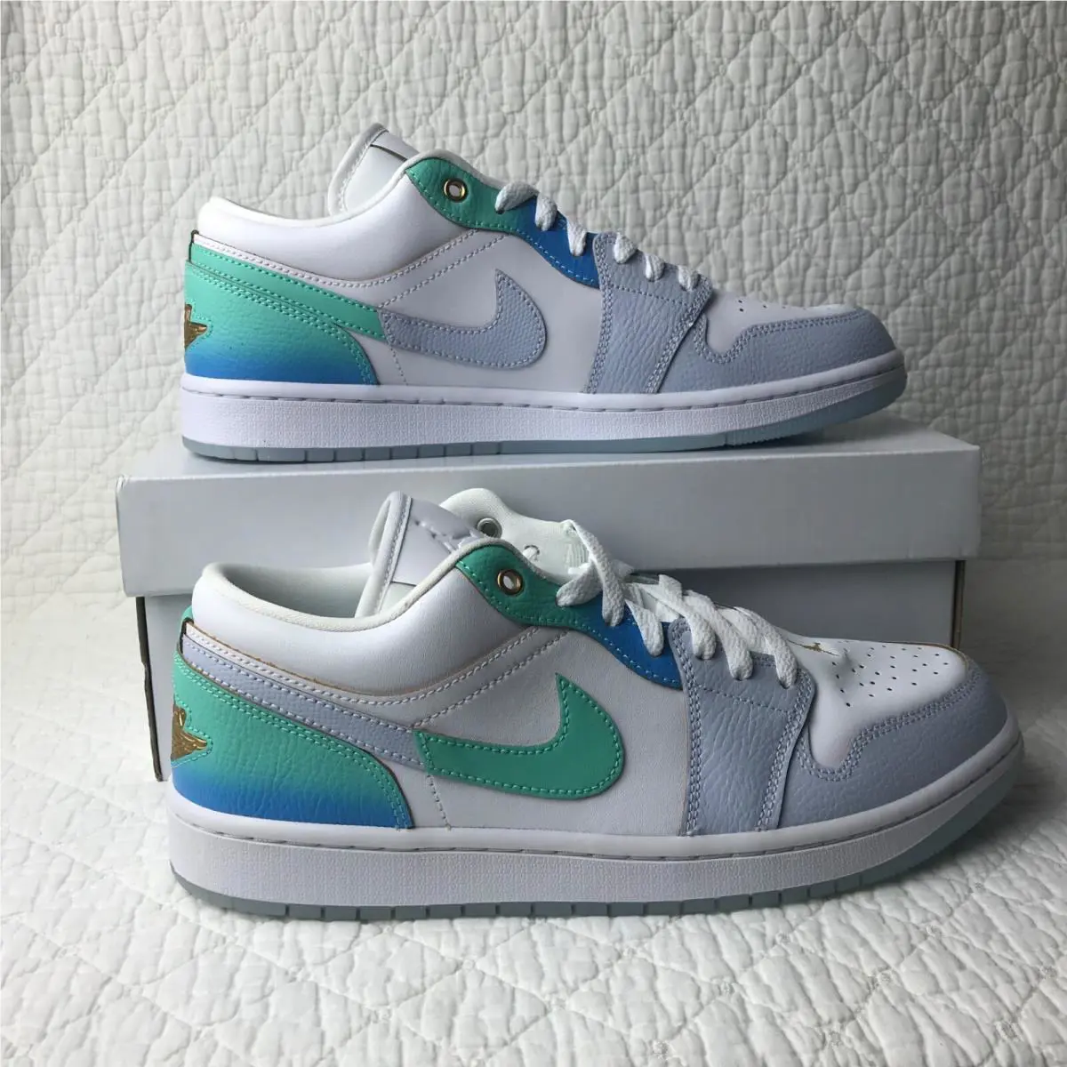 Nike shoes - Air Jordan 1 Low SE - FN8899-131 - White/White/Football Grey/Emerald Rise 0