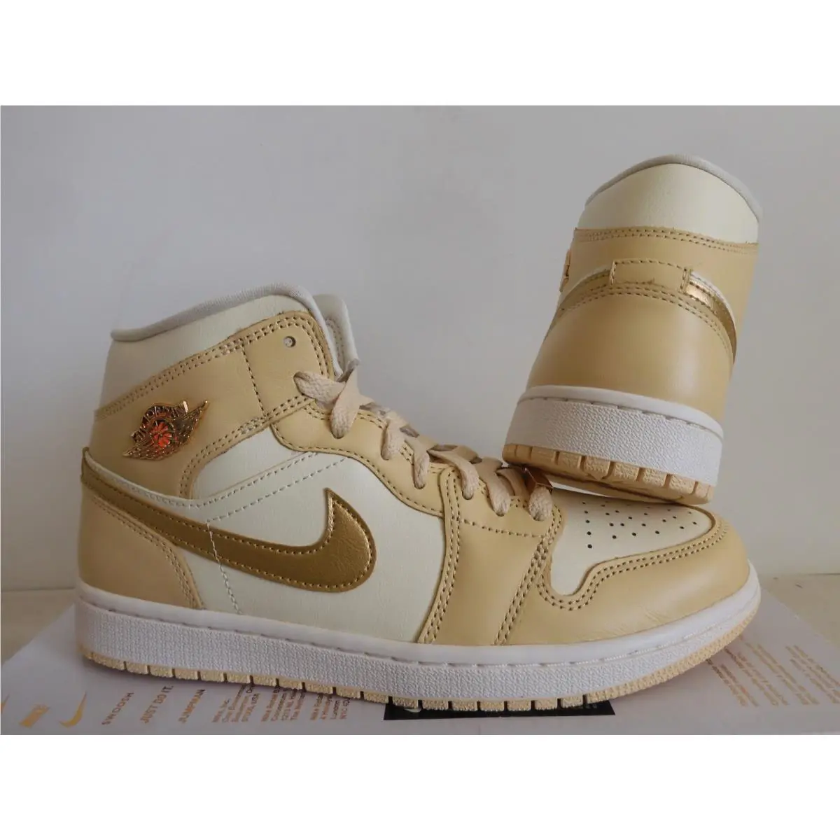 Nike shoes - Air Jordan 1 Mid SE - FB9892-200 - Yellow (UPC: 196969071561) 1