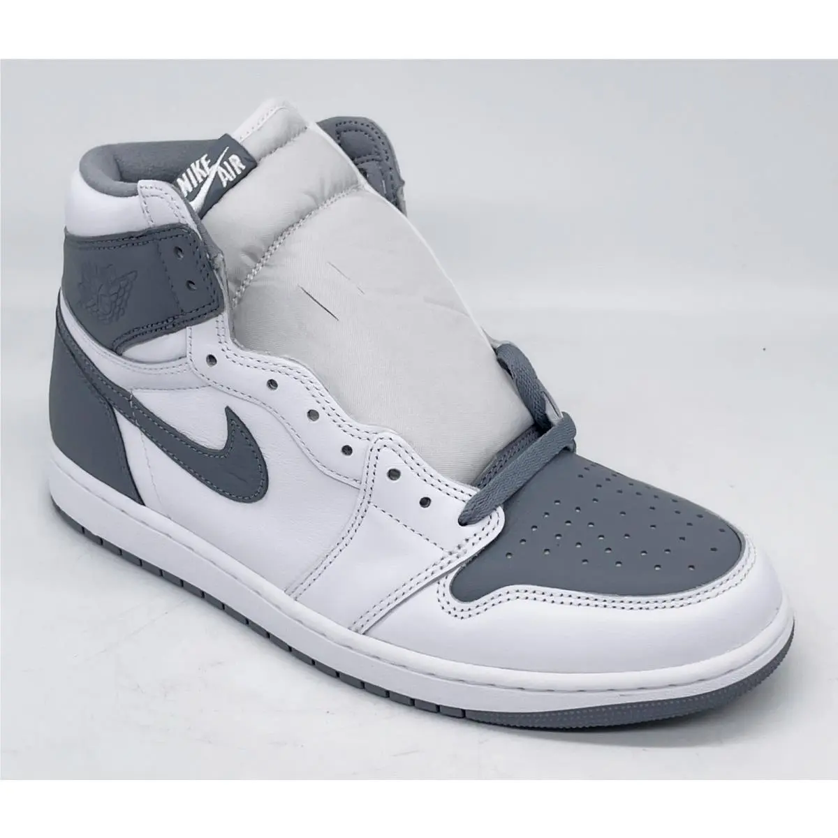 Air Jordan 1 Retro High OG Sneakers Size 10.5 Mens White Gray 555088-037 by Nike