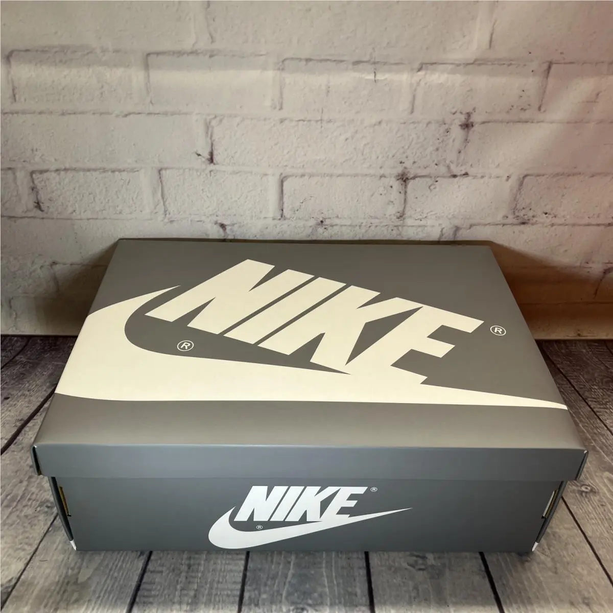Nike shoes - Nike Air Jordan 1 - Air - 555088-037 - White 9