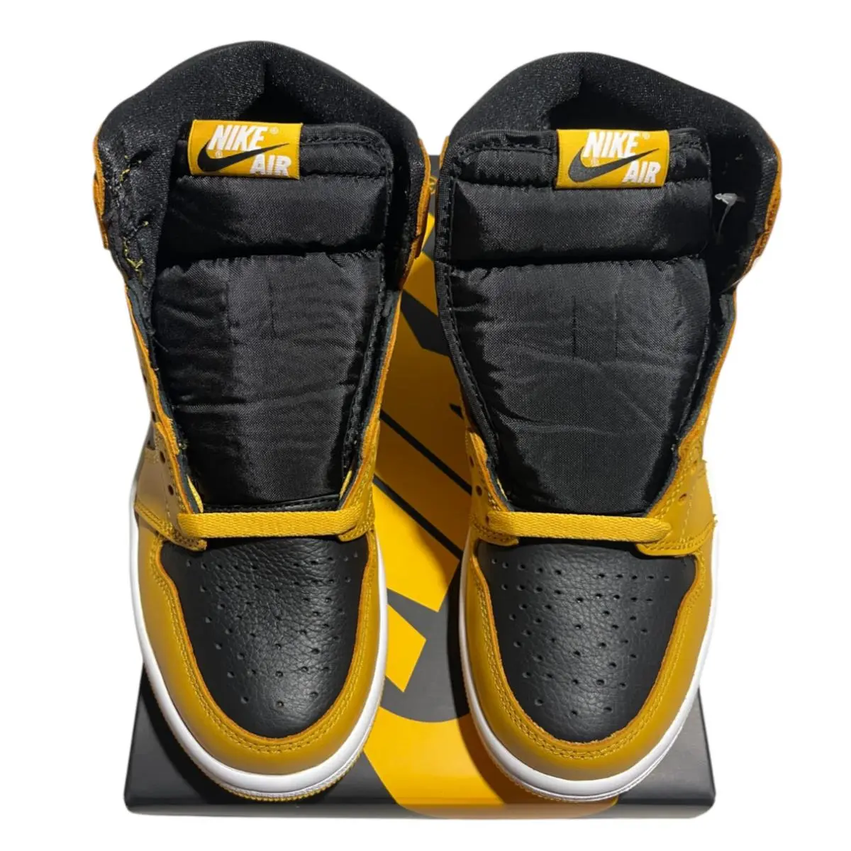 Nike shoes - Air Jordan 1 - Air - 555088-701 - Yellow 0