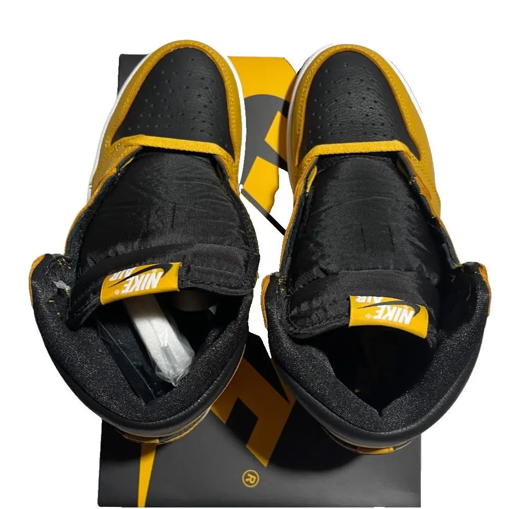 Nike shoes - Air Jordan 1 - Air - 555088-701 - Yellow 3