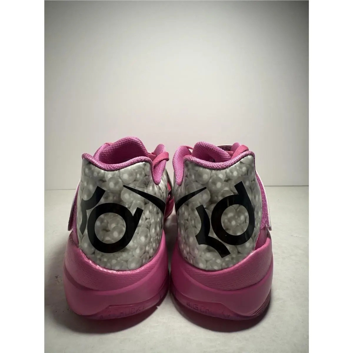 Nike shoes - Nike KD 4 - HF9098-600 - Pink, Manufacturer: Pinkfire 2/Black/Metallic Silver 3