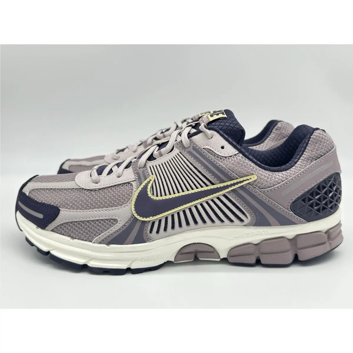 Nike shoes - Nike Air Zoom Vomero 5 - HQ3643-019 - Purple 0