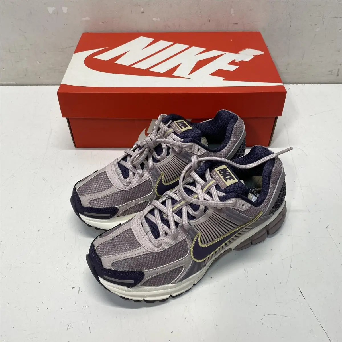 Nike shoes - Zoom Vomero 5 - Zoom Vomero - HQ3643-019 - Plum Eclipse 6