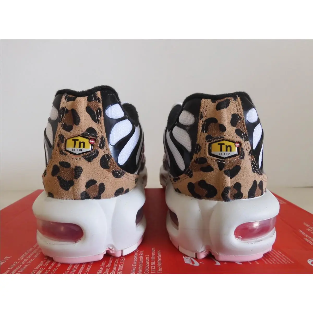 Nike shoes - Nike Air Max Plus - Air Max Plus - Dz4842-600 - Pink (UPC: 196152673305) 3