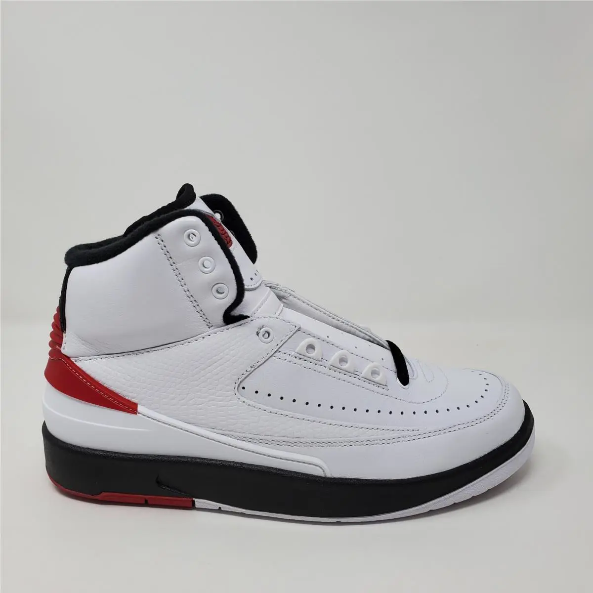 Nike shoes - Nike Air Jordan 2 Retro OG - DX4400-106 - White 2