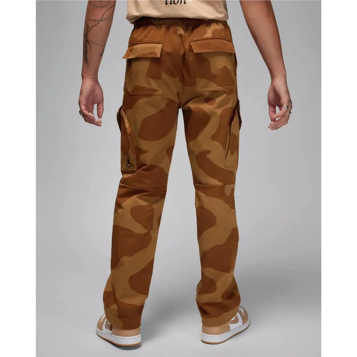 Nike clothing - Jordan Essentials - Essentials - FD7455-270 - Brown 5