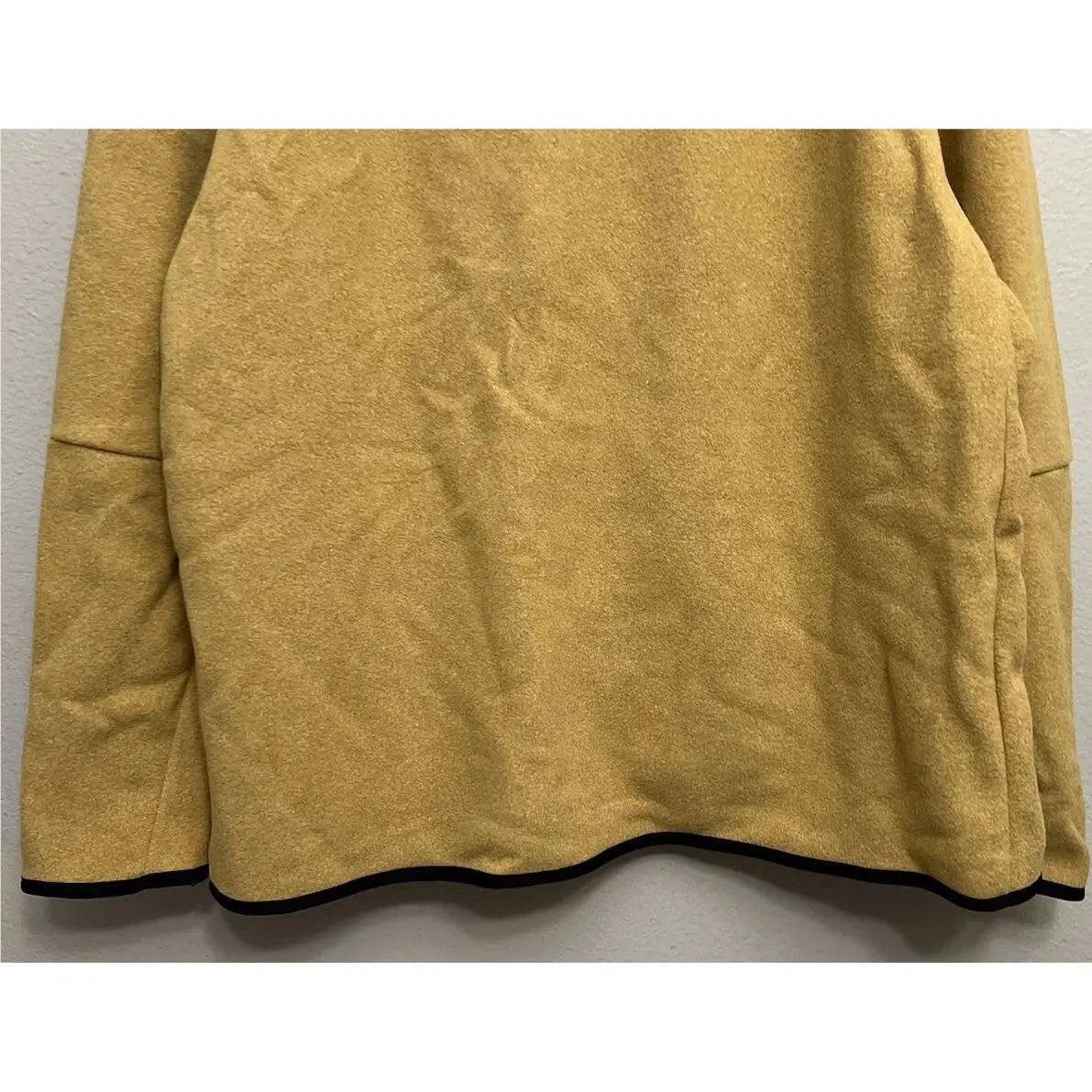 Nike clothing - FD7455-270 - FD7455-270 - Elemental Gold (UPC: 196151957970) 4